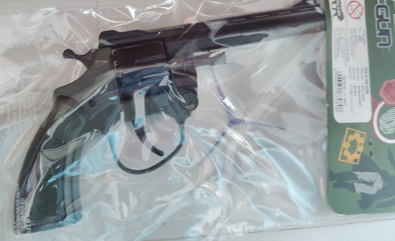 FBI V Ring Gun